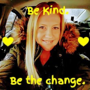 Meet your Posher, Caitlin